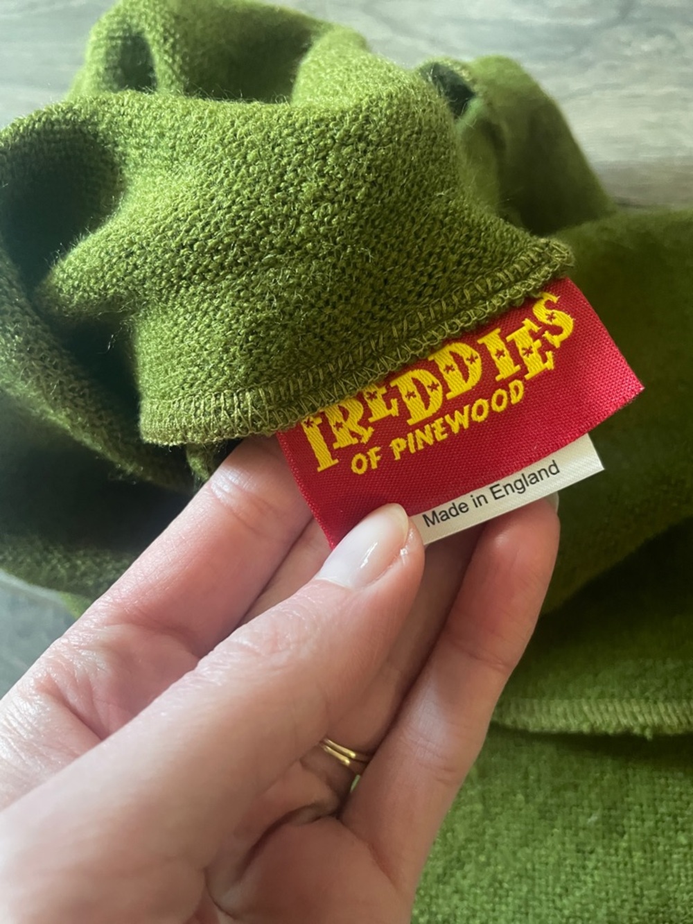 Freddies of Pinewood Lazy Gal Turban 1940’s Style Turban Green Colorway - Picture 7 of 11